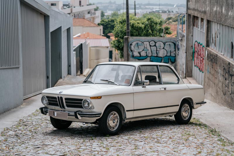 1971 BMW 2002 - Time Warp